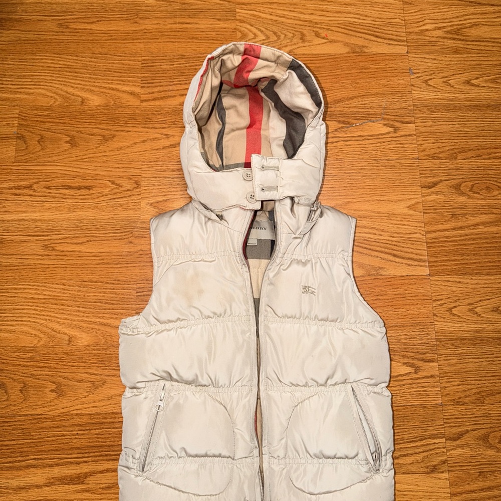 Burberry Kids Ivory Puffer Vest with Hood